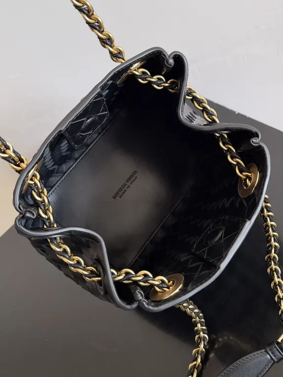 Bottega Veneta Bag 